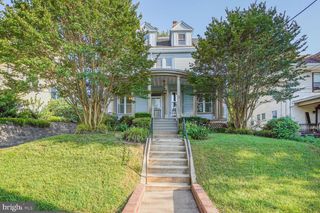 1033 NEWTON ST NE, Washington, DC 20017