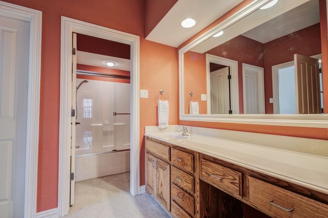 648 Laketrail Drive, Richardson, TX 75081
