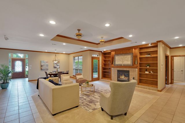 648 Laketrail Drive, Richardson, TX 75081