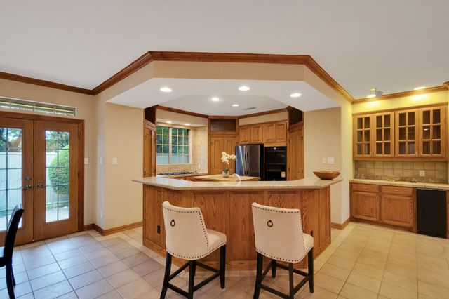 648 Laketrail Drive, Richardson, TX 75081