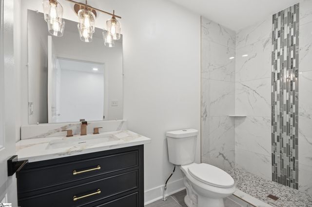 321 S High Street, Spartanburg, SC 29307