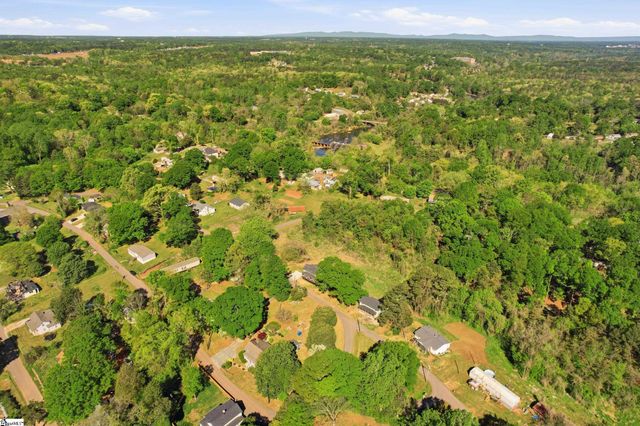 321 S High Street, Spartanburg, SC 29307