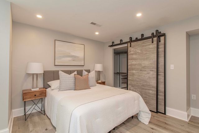 40 Harvard Street 1, Somerville, MA 02143