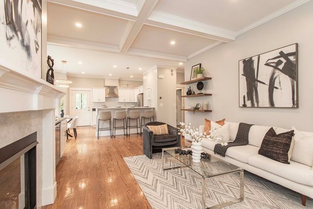 40 Harvard Street 1, Somerville, MA 02143