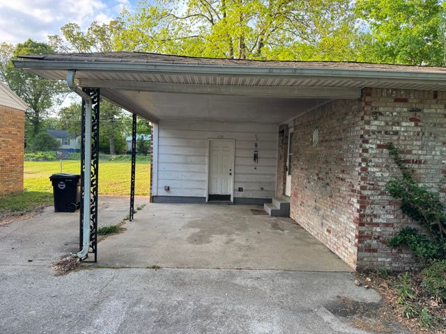 479 Carman Ave, New Johnsonville, TN 37134
