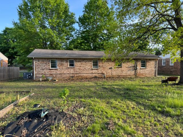 479 Carman Ave, New Johnsonville, TN 37134