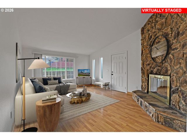 4703 Sw POMONA St, Portland, OR 97219