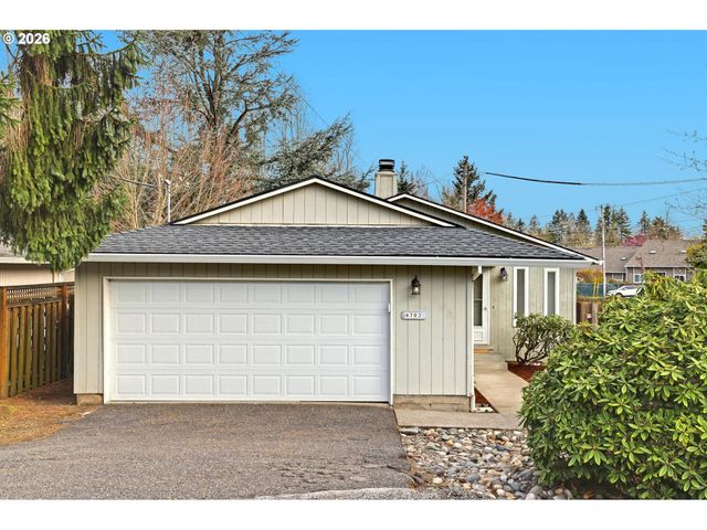 4703 Sw POMONA St, Portland, OR 97219