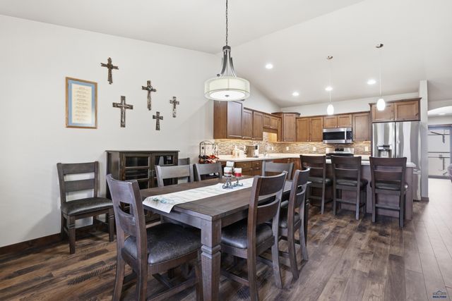 3003 PRINCETON CT, Rapid City, SD 57702