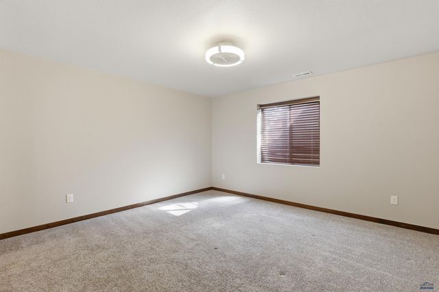 3003 PRINCETON CT, Rapid City, SD 57702