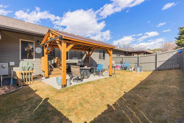 3003 PRINCETON CT, Rapid City, SD 57702