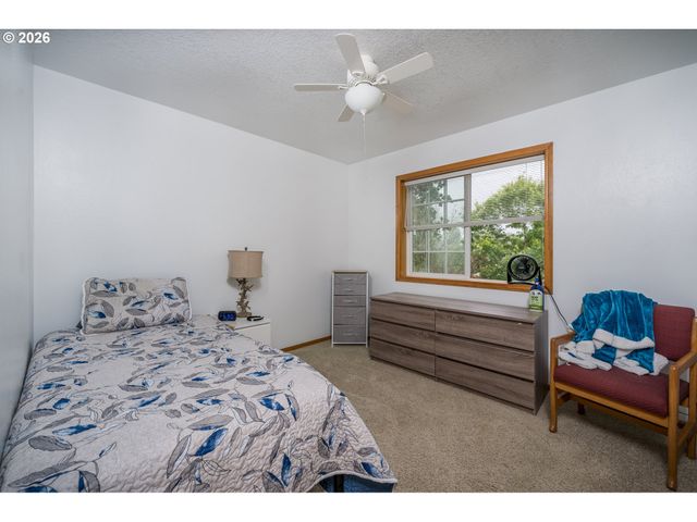 2015 CHASE Loop Sw, Albany, OR 97321