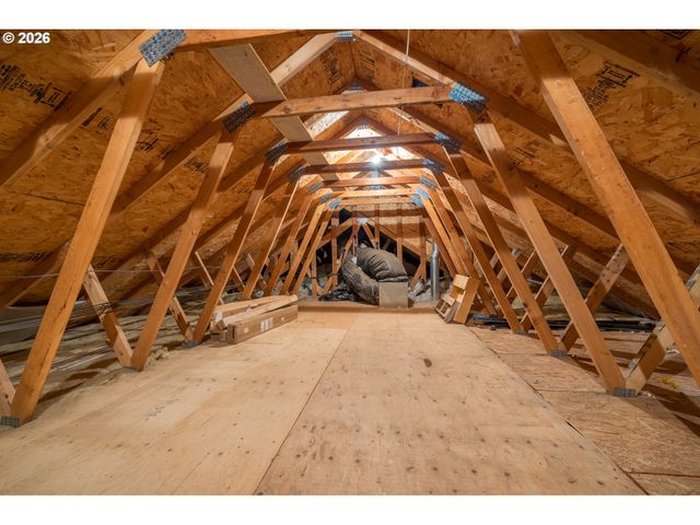 2015 CHASE Loop Sw, Albany, OR 97321