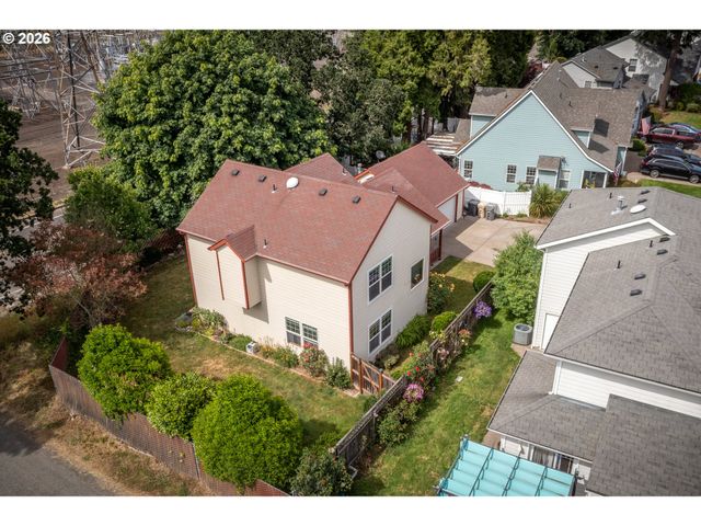 2015 CHASE Loop Sw, Albany, OR 97321