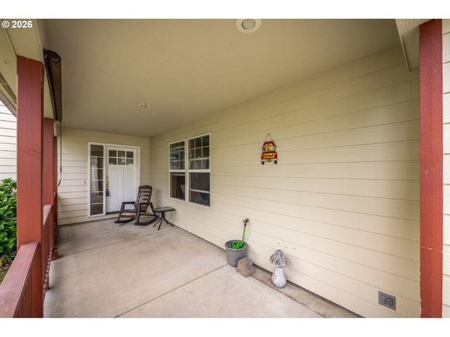 2015 CHASE Loop Sw, Albany, OR 97321