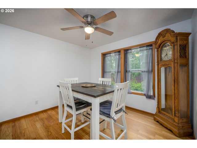 2015 CHASE Loop Sw, Albany, OR 97321