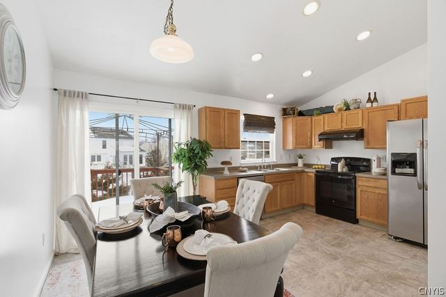 9391 Jacob Lane, Cicero, NY 13029