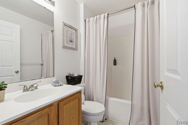 9391 Jacob Lane, Cicero, NY 13029