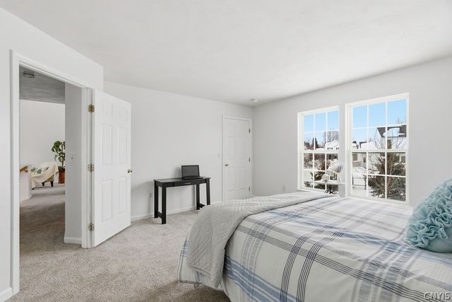 9391 Jacob Lane, Cicero, NY 13029