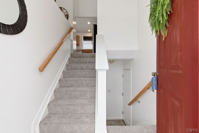 9391 Jacob Lane, Cicero, NY 13029