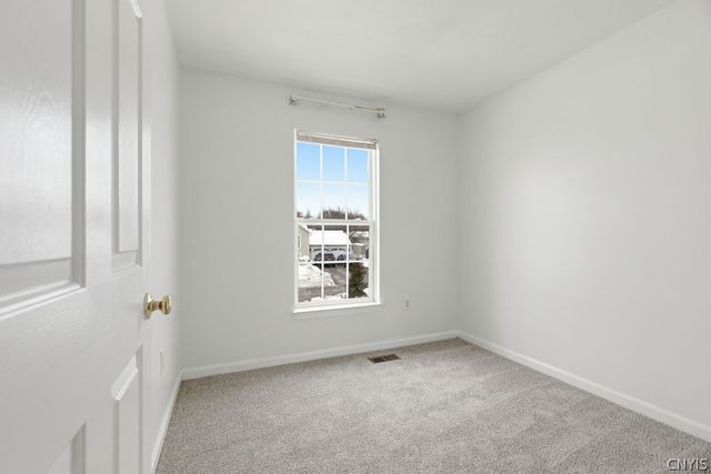 9391 Jacob Lane, Cicero, NY 13029