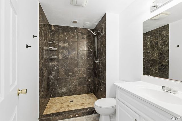 9391 Jacob Lane, Cicero, NY 13029