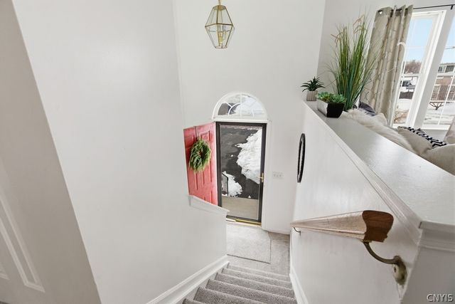 9391 Jacob Lane, Cicero, NY 13029