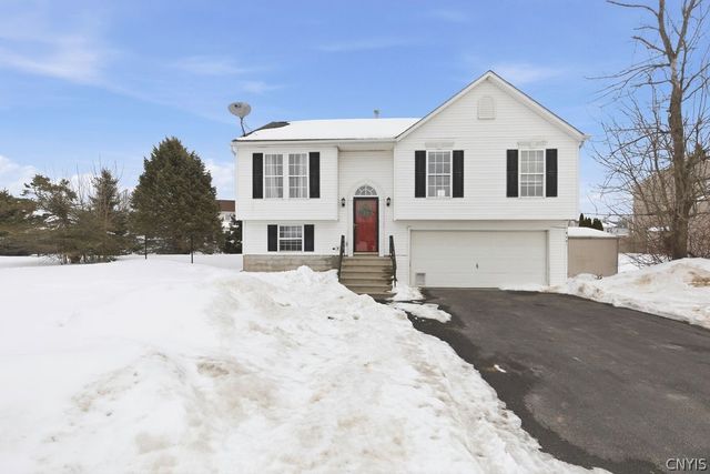 9391 Jacob Lane, Cicero, NY 13029