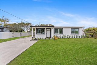 5737 Honeysuckle Drive, West Palm Beach, FL 33415