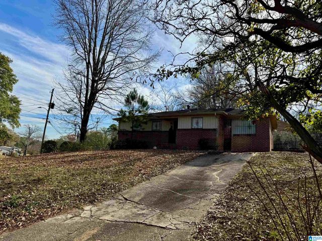 1400 FREDA DRIVE, Midfield, AL 35228