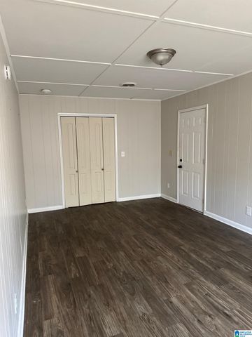 1400 FREDA DRIVE, Midfield, AL 35228