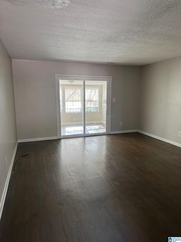 1400 FREDA DRIVE, Midfield, AL 35228