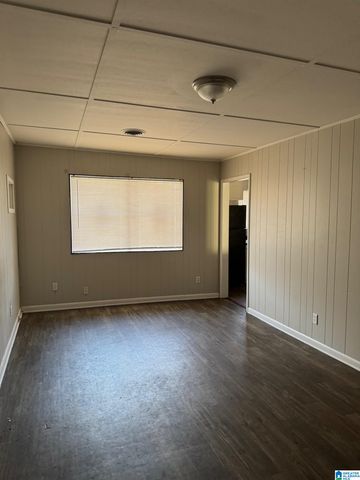 1400 FREDA DRIVE, Midfield, AL 35228