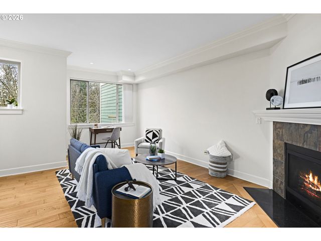 1580 Sw 58TH Ave 1, Portland, OR 97221