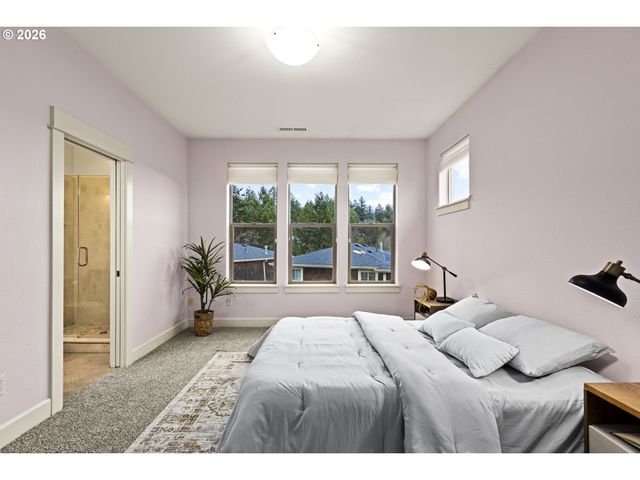 1580 Sw 58TH Ave 1, Portland, OR 97221