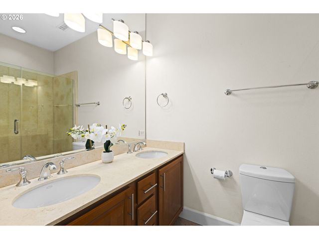 1580 Sw 58TH Ave 1, Portland, OR 97221