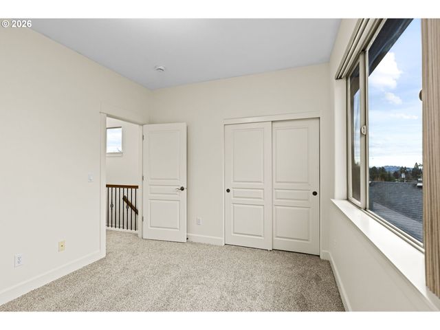 1580 Sw 58TH Ave 1, Portland, OR 97221