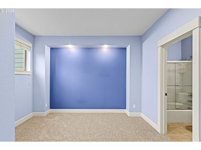 1580 Sw 58TH Ave 1, Portland, OR 97221