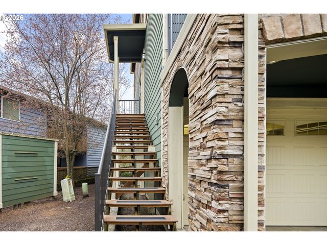 1580 Sw 58TH Ave 1, Portland, OR 97221