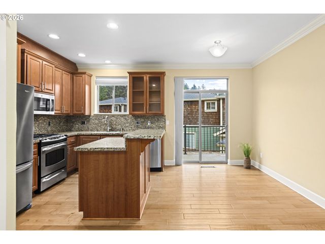 1580 Sw 58TH Ave 1, Portland, OR 97221