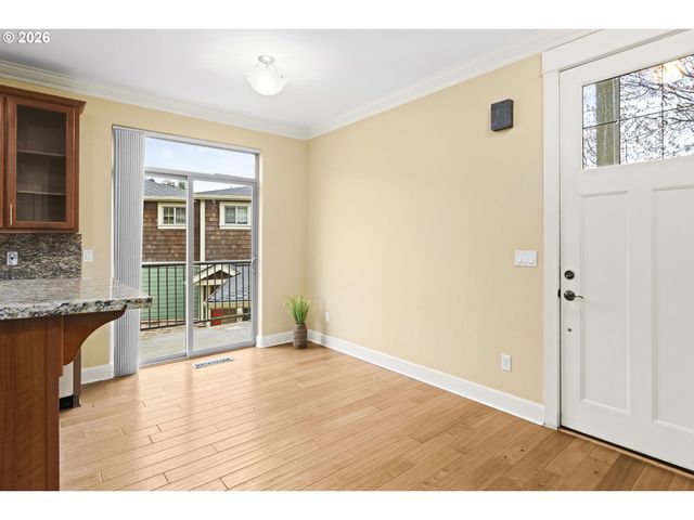 1580 Sw 58TH Ave 1, Portland, OR 97221