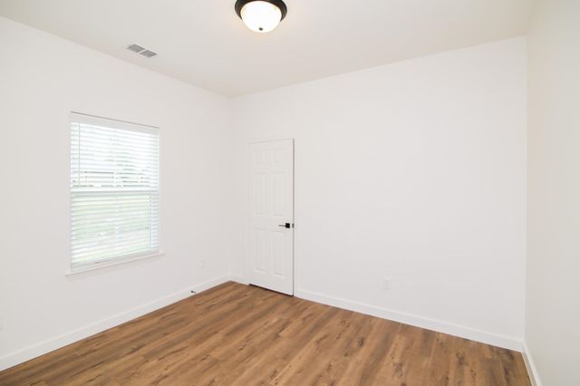1204 Douglas, Longview, TX 75602