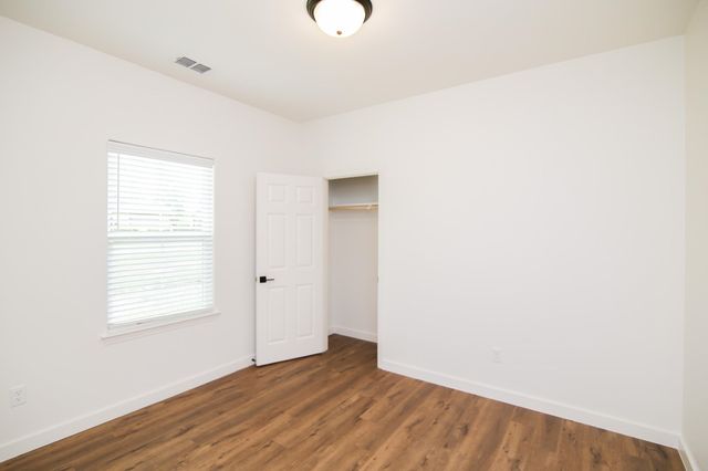 1204 Douglas, Longview, TX 75602