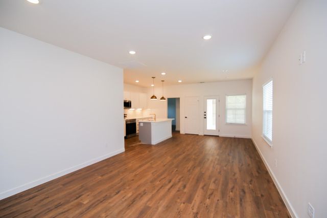 1204 Douglas, Longview, TX 75602