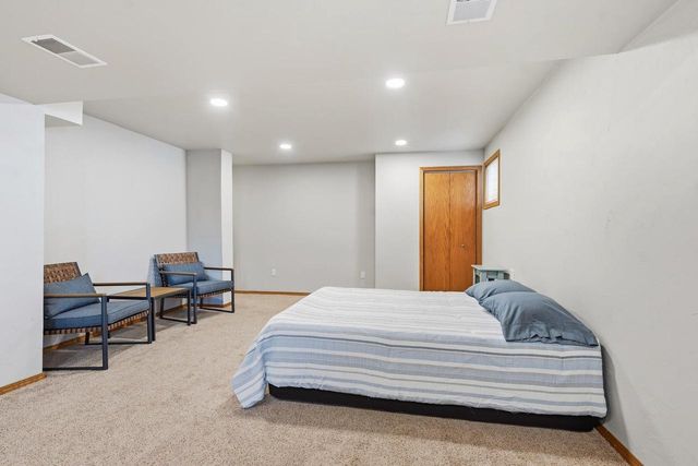 517 PROSPECT CIRCLE, Shawano, WI 54166