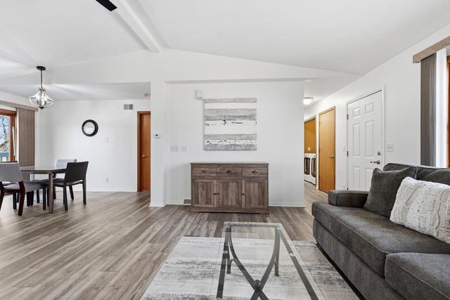 517 PROSPECT CIRCLE, Shawano, WI 54166