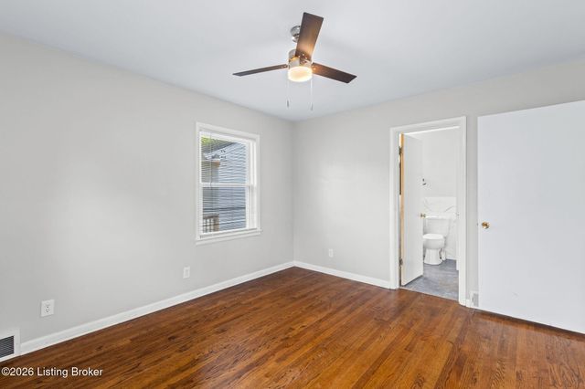 8600 Perry Rd, Louisville, KY 40222