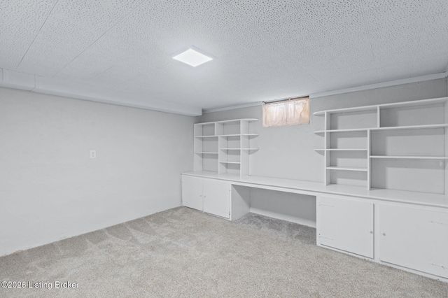 8600 Perry Rd, Louisville, KY 40222