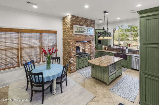 113 Carlton Boulevard, Ridgeland, MS 39157
