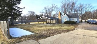 36107 N Green Bay Road, Waukegan, IL 60087